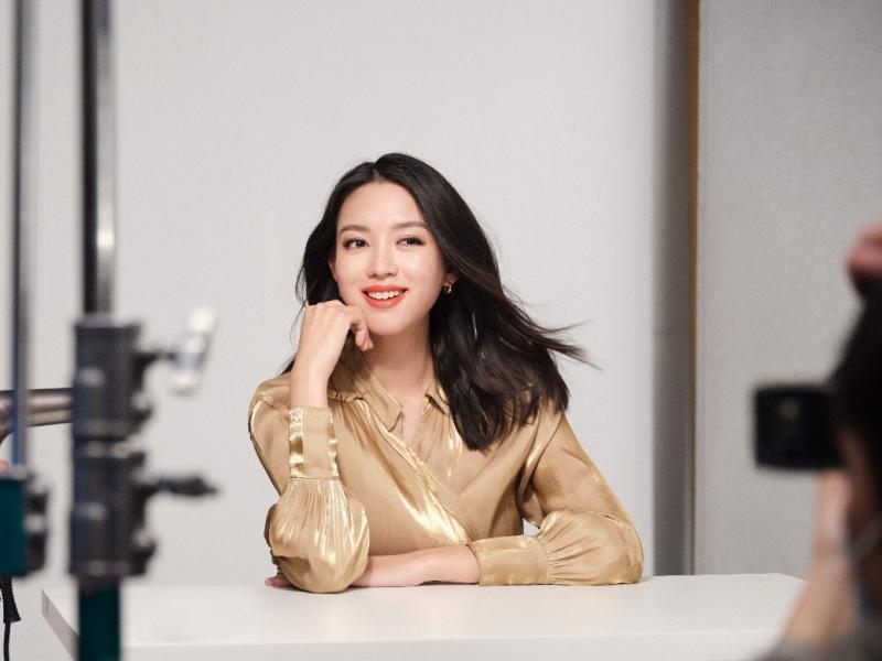九游娱乐网站：科技赋能智能美肤护肤效果探究与体验(图2)
