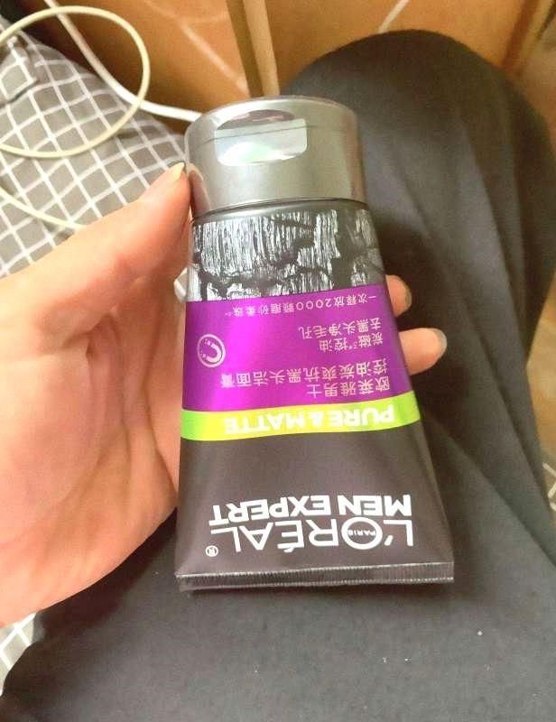 九游娱乐网站：十大公认好用的洗面奶？换季皮肤不稳定的可以试试!(图4)