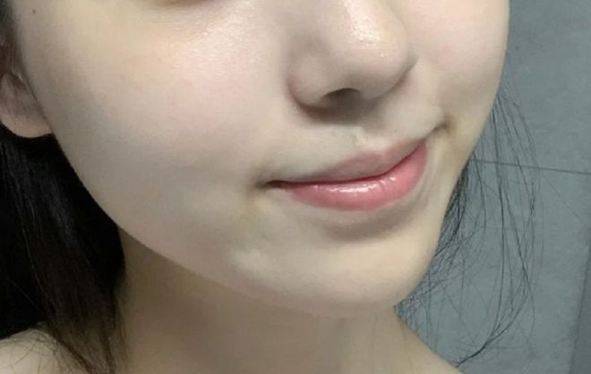 九游娱乐网站：别让岁月偷走你的美日常护肤小技巧(图1)