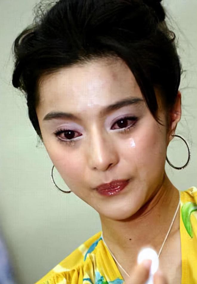 九游娱乐：“消失”6年后再看范冰冰的真实处境她很可恨但也很可悲！(图12)