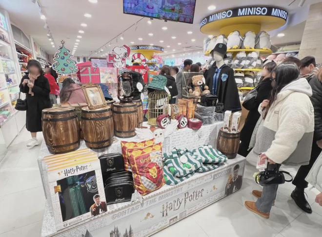 九游娱乐：蜜雪冰城提交上市申请书；玩美移动将收购Farfetch虚拟试穿业务(图10)