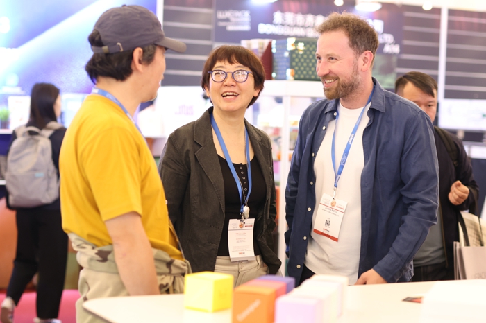 九游娱乐网站：2025上海国际奢侈品包装展即将启幕：以创新驱动包装未来！(图2)
