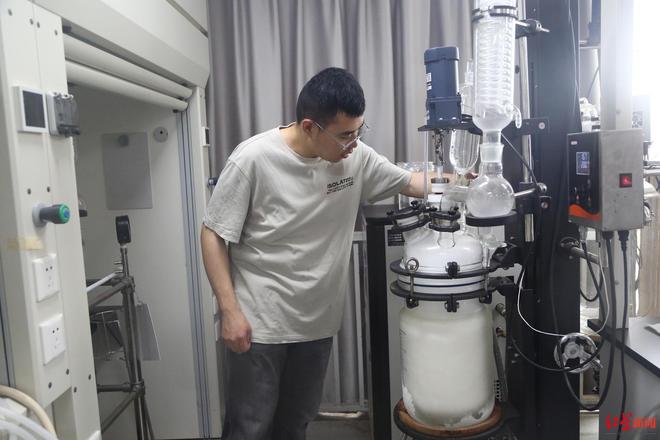 九游娱乐平台：全球首创！“成都造”仿生胶原蛋白突破热稳定性难题(图2)