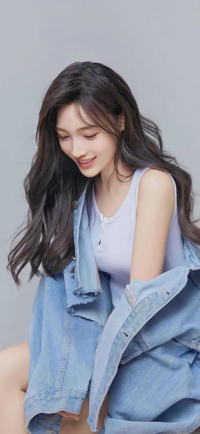 九游娱乐网站：日本女主妇高级感穿搭品牌5658(图1)