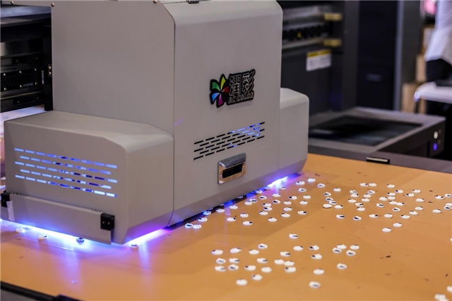 九游娱乐网站：创新包装智造未来：第11届深圳礼品包装展盛大启幕多元赛道驱动产业新增长(图8)