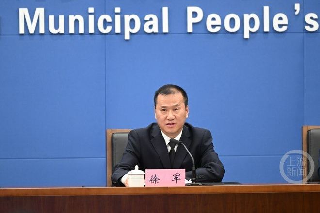 九游娱乐网站：重拳整治“乱收费”“缺斤少两”重庆消费者满意度百城升至第23名(图3)