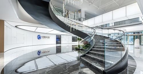 九游娱乐:明略科技正式登陆港交所开盘大涨117%朱啸虎:继续支持明略科技(图4)