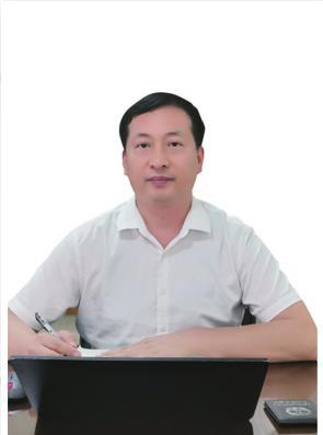 九游娱乐：我是化妆品检查员王成：“干自己热爱的事是一种幸福”(图1)