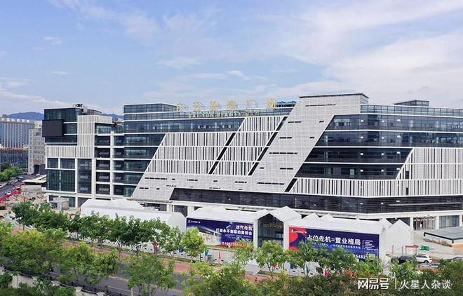 九游娱乐平台：中国化妆品“第一大省”：拥有3400多家企业年产值突破2100亿元(图3)