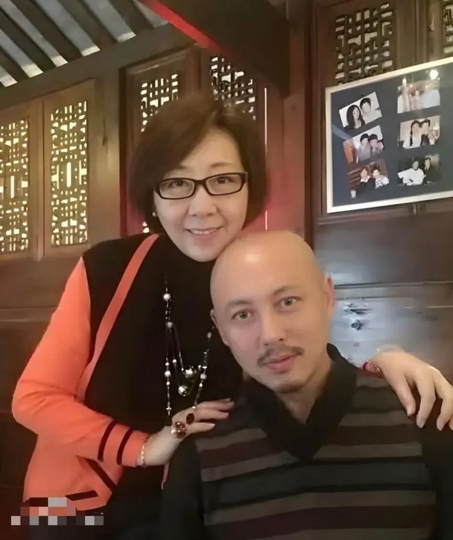 九游娱乐平台:论美男他才是鼻祖(图3)