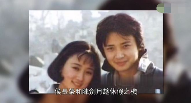 九游娱乐平台:论美男他才是鼻祖(图17)