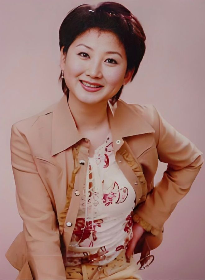 九游娱乐平台:论美男他才是鼻祖(图30)