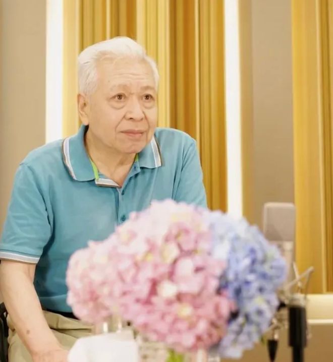 九游娱乐平台:论美男他才是鼻祖(图37)