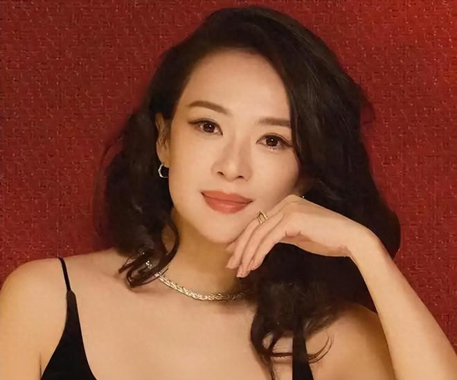 九游娱乐平台:汪峰也没想到距离过年仅剩6天46岁章子怡高调官宣了喜讯!(图7)