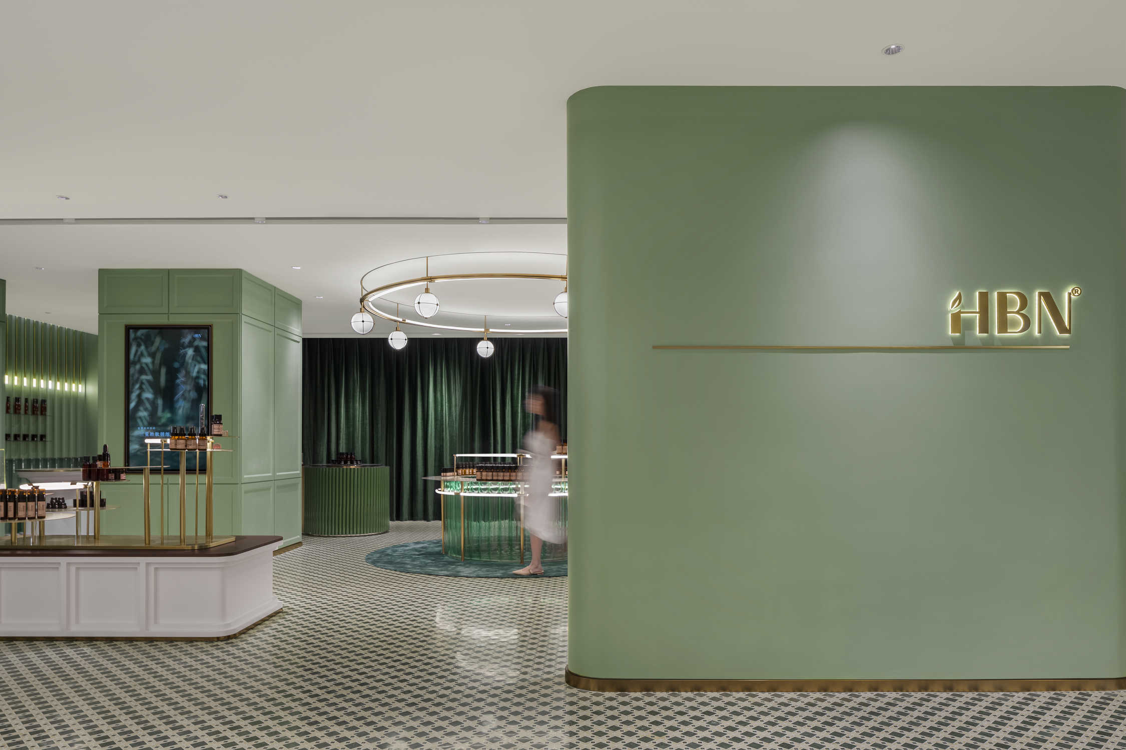 九游娱乐网站：基础科研成果领跑行业：HBN以“慢科研”兑现“真功效”(图1)