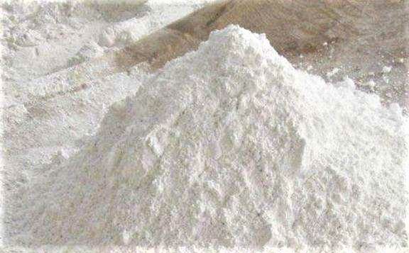 九游娱乐平台：颠覆！68岁日本老太惨死凶手竟是50年前用过的化妆品！潜伏期长到令人窒息(图4)